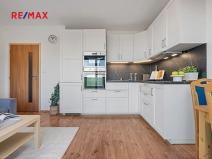 Prodej bytu 2+kk, Rajhrad, Klášterní Dvůr, 48 m2