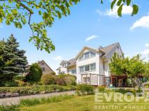 Prodej rodinného domu, Kamenice - Nová Hospoda, Na Vyhlídce, 380 m2