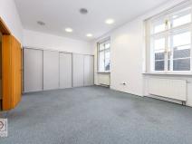 Pronájem obchodního prostoru, České Budějovice, Piaristická, 64 m2