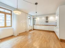 Pronájem bytu 3+kk, Praha - Vršovice, U staré sokolovny, 65 m2
