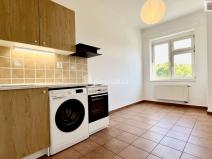 Pronájem bytu 1+1, Praha - Žižkov, Olšanské náměstí, 45 m2