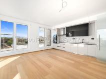 Pronájem bytu 3+kk, České Budějovice, Hálkova, 65 m2
