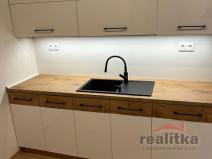 Pronájem bytu 3+1, Opava - Předměstí, Hradecká, 77 m2