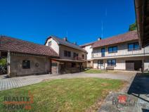 Prodej rodinného domu, Dubenec, 500 m2