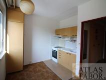 Pronájem bytu 1+1, Tábor, nám. F. Křižíka, 43 m2
