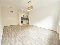 Pronájem bytu 2+kk, Praha - Žižkov, Křišťanova, 48 m2