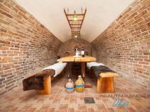 Pronájem ubytování, Mikulov, 928 m2