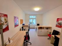 Pronájem kanceláře, Praha - Smíchov, Janáčkovo nábřeží, 100 m2