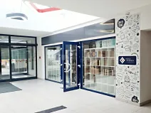 Pronájem obchodního prostoru, Praha, Prusíkova, 102 m2