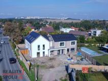 Prodej rodinného domu, Praha - Pitkovice, K dálnici, 166 m2