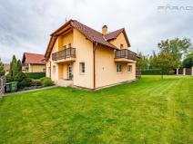 Pronájem rodinného domu, Průhonice, 400 m2