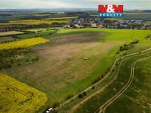 Prodej komerčního pozemku, Tachlovice, 37972 m2