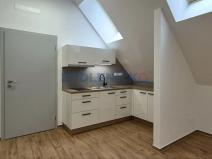 Pronájem bytu 1+kk, České Budějovice, nám. Přemysla Otakara II., 38 m2