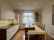 Pronájem bytu 2+kk, Praha, Chaberská, 45 m2