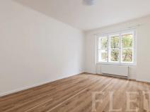 Pronájem bytu 2+1, Praha - Holešovice, Tusarova, 69 m2