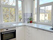 Pronájem bytu 3+1, Praha, Na srpečku, 83 m2