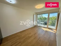 Pronájem bytu 2+kk, Zlín, Nad Stráněmi, 60 m2
