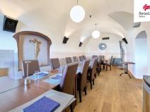 Prodej ubytování, Nové Město nad Metují, Husovo náměstí, 927 m2