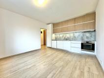 Pronájem bytu 2+1, Krnov - Pod Bezručovým vrchem, Seifertova, 30 m2