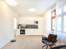 Pronájem bytu 2+kk, Praha - Strašnice, Krátká, 45 m2