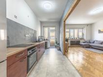 Prodej bytu 1+1, Praha - Podolí, Nedvědovo náměstí, 37 m2