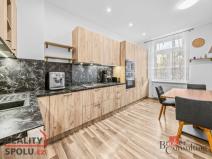 Prodej bytu 3+1, Praha - Karlín, Březinova, 120 m2