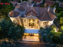 Prodej vily, East Attica Regional Unit,Řecko, 1285 m2