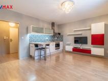 Pronájem bytu 1+kk, Praha, Ingrišova, 32 m2