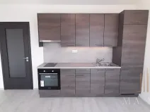 Pronájem bytu 1+kk, Praha - Holešovice, Na Maninách, 33 m2