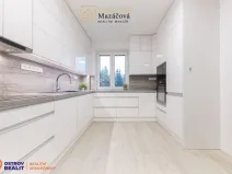 Prodej bytu 3+kk, Hrabišín, 79 m2