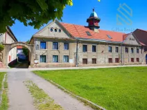 Prodej vícegeneračního domu, Smečno, nám. T. G. Masaryka, 779 m2