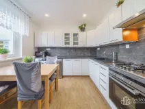 Prodej bytu 2+1, Sokolov, Spartakiádní, 61 m2