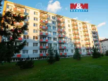 Pronájem bytu 1+kk, Dvůr Králové nad Labem, Macharova, 26 m2