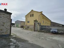 Pronájem garážového stání, Opočno, Podzámčí, 590 m2