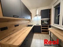 Pronájem bytu 2+1, Zlín - Malenovice, Chelčického, 54 m2