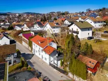 Prodej vícegeneračního domu, Regen,Německo, 213 m2