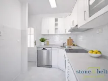 Prodej bytu 3+1, Praha - Stodůlky, U jezera, 82 m2