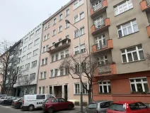 Pronájem bytu 1+kk, Praha - Vinohrady, Hradecká, 26 m2