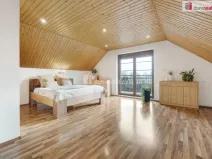 Prodej rodinného domu, Úvaly, 215 m2