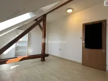 Pronájem bytu 1+kk, Břeclav, Na Hrůdách, 15 m2