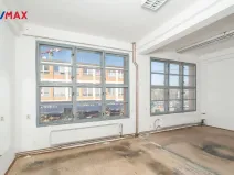 Pronájem obchodního prostoru, Zlín, třída Tomáše Bati, 25 m2