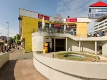 Pronájem obchodního prostoru, Praha - Kobylisy, Klapkova, 467 m2