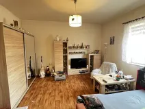 Prodej bytu 1+1, Křešice, Kolonie, 48 m2