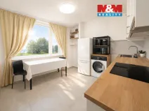 Prodej bytu 1+1, Praha - Letňany, Dobratická, 32 m2