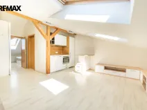 Pronájem bytu 2+kk, Praha - Libeň, Davídkova, 40 m2