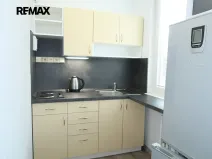 Pronájem bytu 1+kk, Praha - Modřany, Plevenská, 32 m2