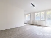 Pronájem bytu 3+1, Praha - Horní Měcholupy, Ravennská, 74 m2