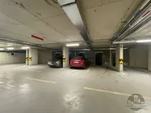 Pronájem garážového stání, Praha - Košíře, Starokošířská, 15 m2