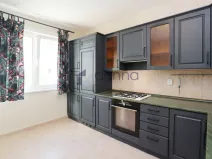 Pronájem bytu 3+1, Praha, Dubečská, 70 m2