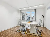 Pronájem kanceláře, Praha - Kobylisy, Nad Šutkou, 58 m2